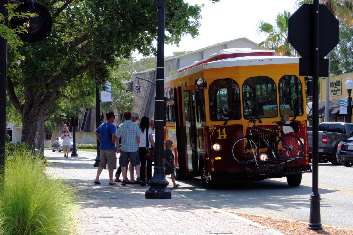 Jolley Trolley Ride
